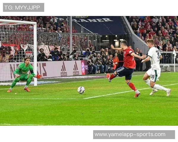 拜仁近期对门兴表现出色四场全胜创下自1965年以来最佳战绩