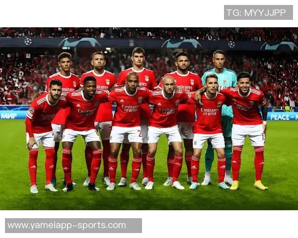 英超前瞻:红魔蓝军争胜势头强劲红军客战纽卡恐难取胜 英超前瞻:红魔蓝军争胜势头强劲红军客战纽卡恐难取胜