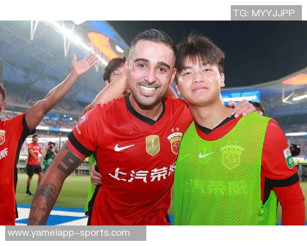 海港中场阿布拉汗合同到期自由身加盟河南队引发关注