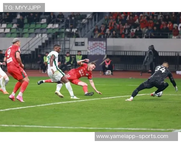 足协杯决赛即将开启河南球迷提前聚集点燃奥体激情氛围